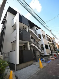 アッヴェニーレの画像