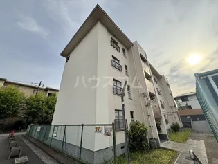川上団地21号棟の画像