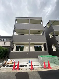 ジーメゾン伏見セレスト【1階】の外観