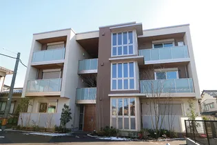 カーサ・デル・ソル【3階】の外観