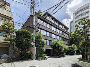 プライムメゾン三田綱町【2階】の外観