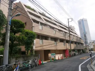 東京都新宿区西新宿4【マンション】の外観