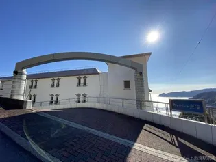 ケアリゾート熱海弐番館【5階】の外観