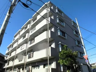 パレススリーゼの画像