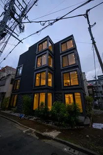 trias185【2階】の外観