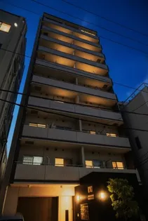 東京都台東区東上野6【マンション】の外観