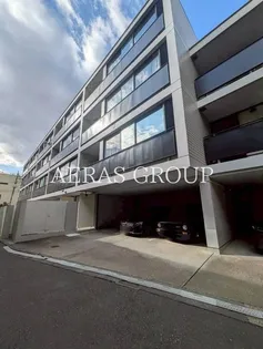 ミリアレジデンス桜新町ガーデン【1階】の外観