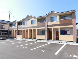 山形県東村山郡山辺町大字山辺【アパート】の外観