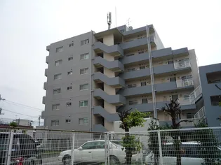 リベラルII【3階】の外観