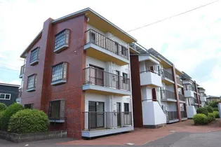 サンフローラルハイツ【1階】の外観