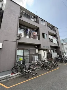 大阪府寝屋川市八坂町【マンション】の外観