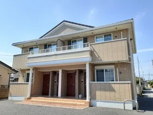 クアトロ【1階】の外観