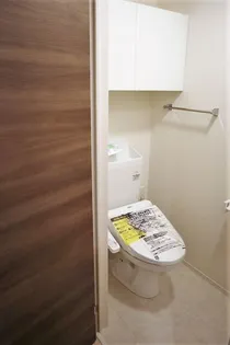 ロイヤルサン B棟【2階】の内装