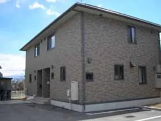 グリーンコート上松 A/Bの外観