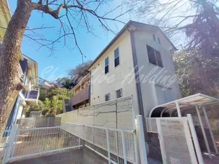 スクイレル極楽寺の画像