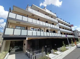 東京都中野区新井5【マンション】の外観