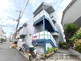 大阪府寝屋川市北大利町【マンション】の外観