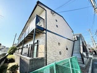 大阪府茨木市春日3【アパート】の外観
