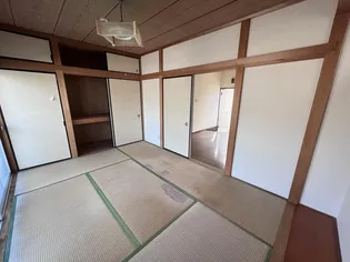 マルヨシコーポ【2階】の内装