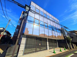 平岡ビル【3階】の外観