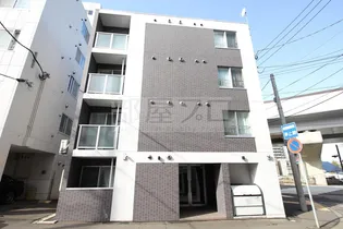 ミリオネールIIの画像