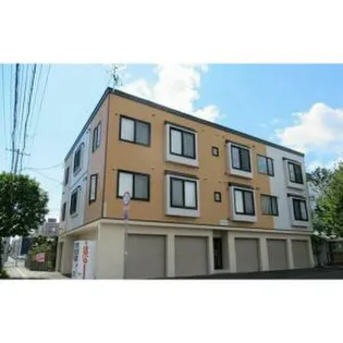 アルキオーネ平和通の画像