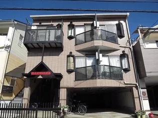 アップルハイツ【3階】の外観