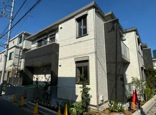 東京都豊島区要町1【アパート】の外観