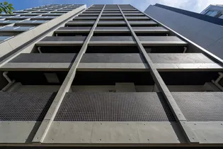 東京都北区滝野川5【マンション】の外観