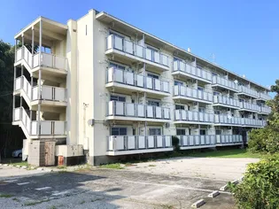 静岡県伊東市玖須美元和田【マンション】の外観