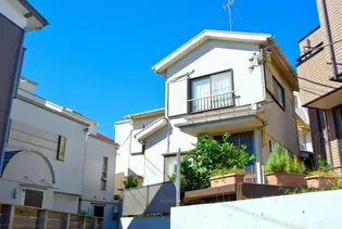 岡部グリーンハイツ【2階】の外観