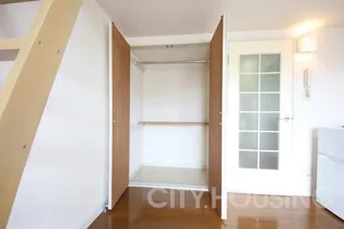 ロフトハウス城南【2階】の内装