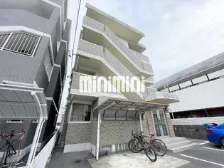 シャトーヴェール【3階】の外観