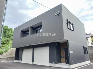 ラグナ セカGARAGE03 C棟の画像