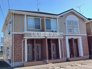 愛媛県四国中央市妻鳥町【アパート】の外観