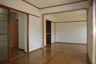 ネバーランド【1階】の居間