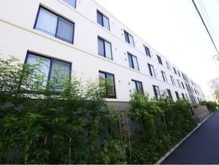 東京都中野区南台5【マンション】の外観