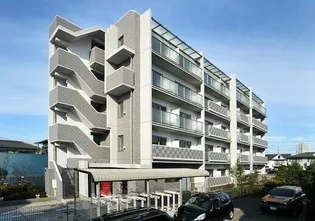 神奈川県川崎市高津区諏訪1【マンション】の外観