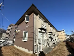 ペルレ【2階】の外観