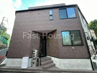 ゴールデンヒルズ【2階】の外観