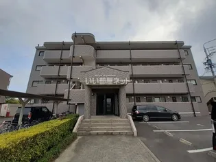 メゾン・ド・グラシューズ【1階】の外観