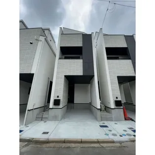 神奈川県横浜市神奈川区栗田谷【一戸建】の外観