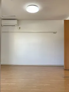 第二双葉ハイツ B棟【1階】の居間