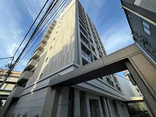 東京都杉並区下高井戸1【マンション】の外観