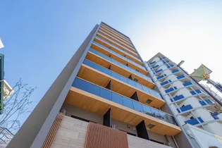 東京都新宿区西早稲田1【マンション】の外観