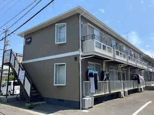 ディナ東岡山【2階】の外観