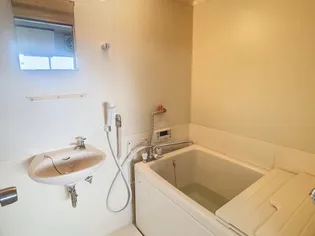 ヤマシチハイツ【1階】の風呂