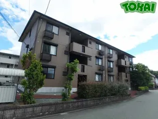 ロイヤルガーデン B棟【1階】の外観