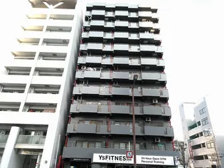 日生ロイヤルマンション十三【2階】の外観