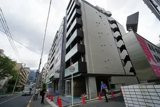 東京都中野区弥生町1【マンション】の外観